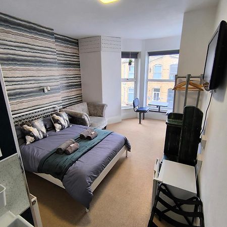 Sea Bed Guesthouse Newquay  Ngoại thất bức ảnh